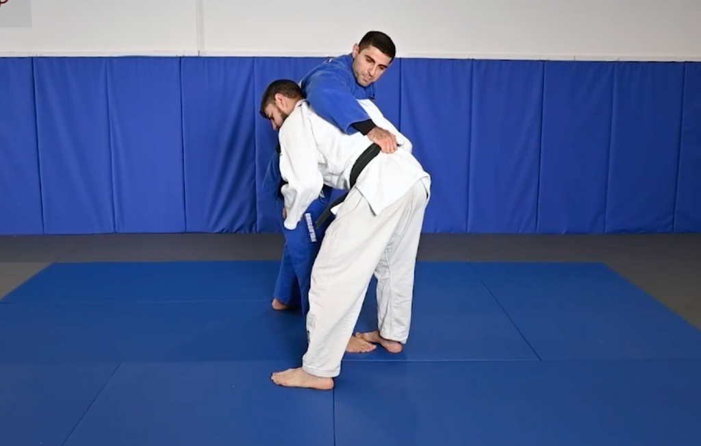 FREE Technique!  Aram Grigorian gifts you a FREE technique from his NEW instructional!